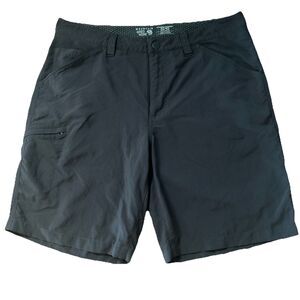 Mountain Hardwear Men’s Size 32 Gray Outdoor Hiking Cargo Shorts 9” Inseam EUC